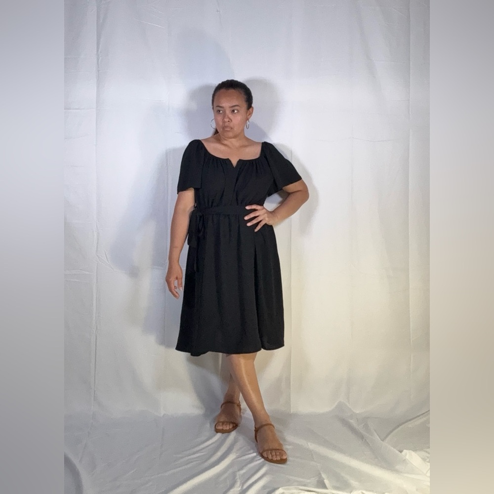 Black Midi Sundress with Puff Cap Sleeves - Picture 5 of 8
